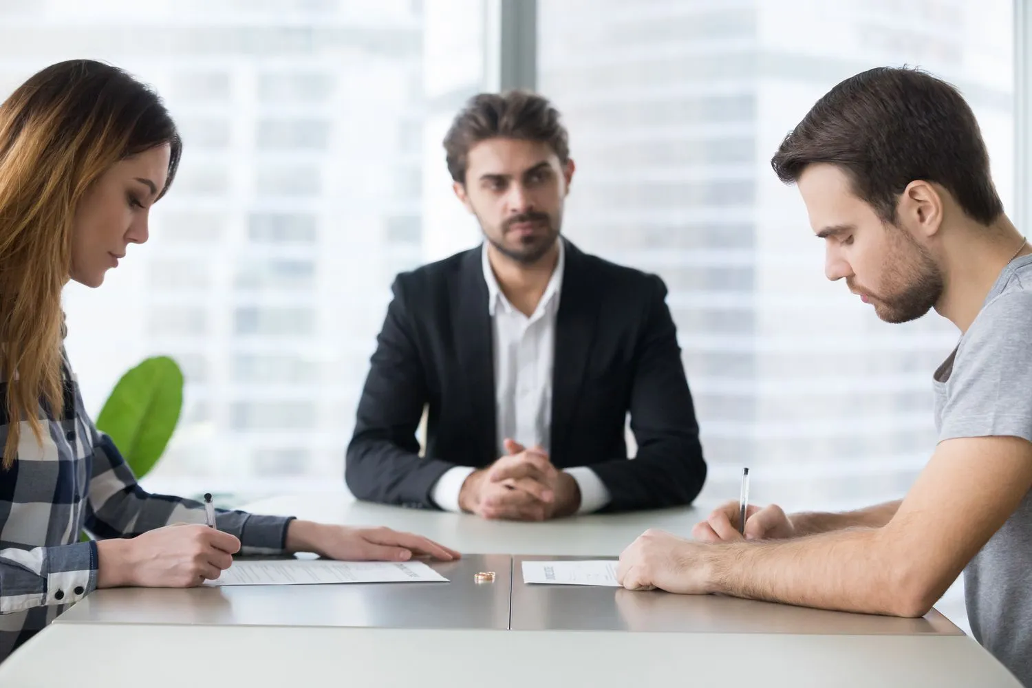 How EH Mediation Guides Couples Toward Fair and Balanced Outcomes Bexhill-on-Sea